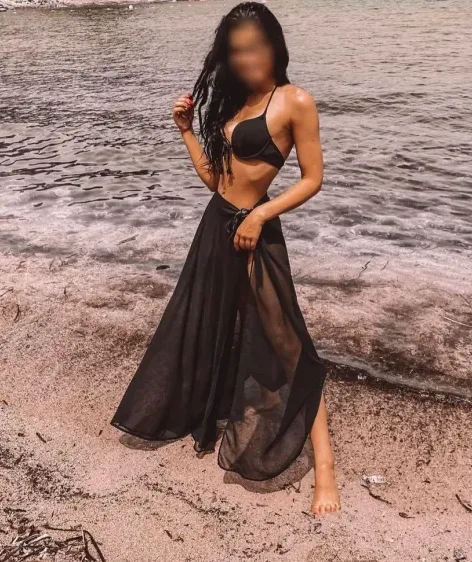 Agnes, 35