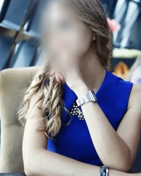 Astrid, 20