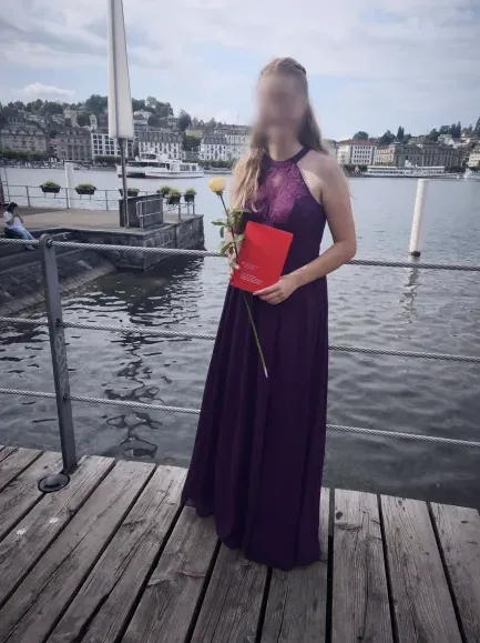 Aya, 23