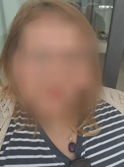 Emilia, 23