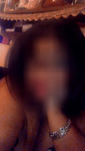 Frederikke, 29