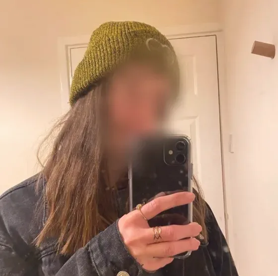 Helena, 19