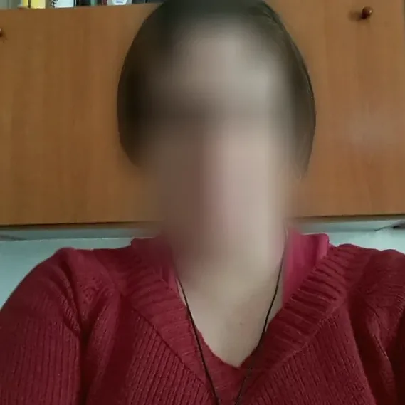 Ivana, 40