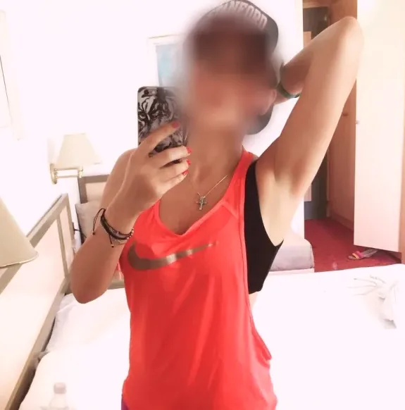 Karoline, 28