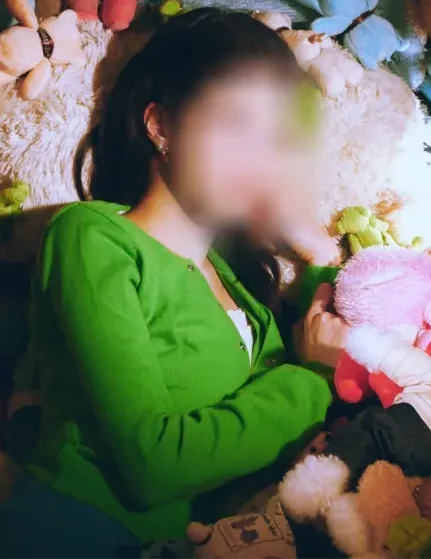 Malou, 21
