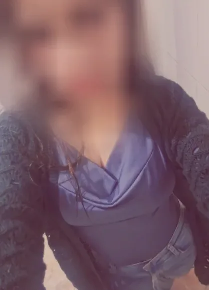 Merle, 33