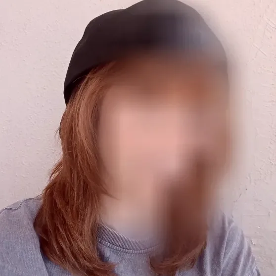 Nadia, 27