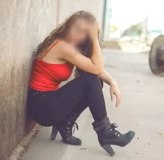 Sofie, 37