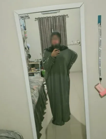 Winnie, 26